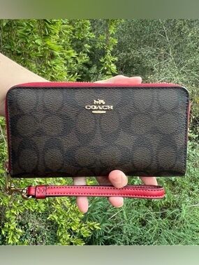 COACH Long Zip-Around Wallet C4452 in Signature Canvas Brown/Red w Gold Hardware